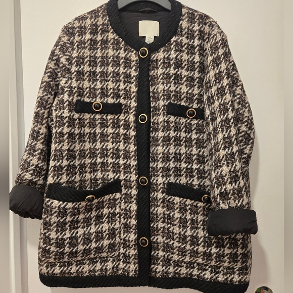 H&M Textured-weave Jacket in a black and cream houndstooth pattern - Picture 3 of 9